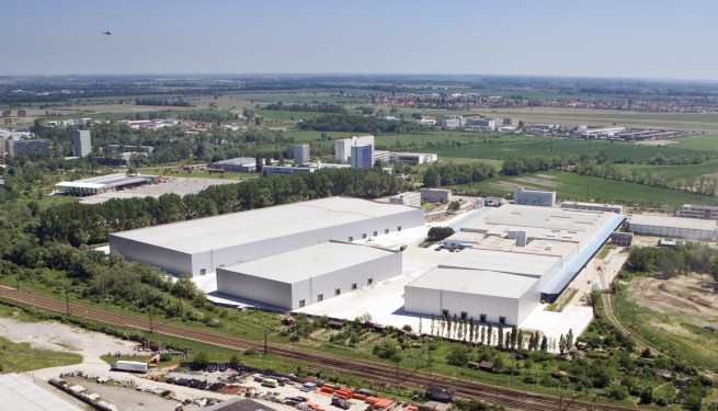 Logistics_Center_Raca_0